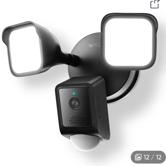 Wyze Cam Floodlight 2K Color Night Vission 2800 Lumen LED Motion activated New. - Picture 2 of 9